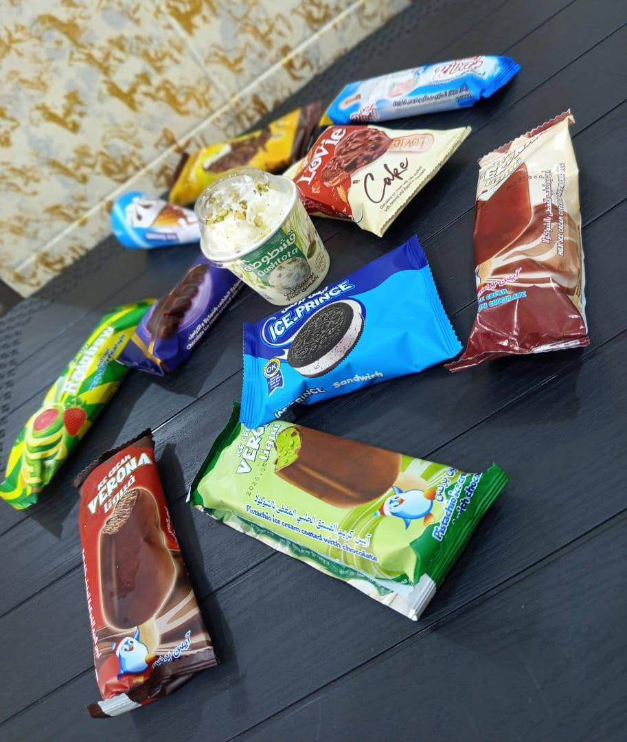 بوظة وحلويات الريان 
أسعد الله صباحكم زبائننا الكرام
،نود إعلامكم بأنه تم افتتاح محل بوظة إلى جانب محل الحلويات🎉لأن طعم الفرح ما يكمل إلا مع "الريان"، دمجنا لكم عراقة الحلويات مع انتعاش الصيف وبرودة الآيس كريم المتميزة. صرنا جاهزين لنستقبلكم بتشكيلة واسعة ترضي كل الأذواق:🍦 البوظة الفريش (التعبئة): نكهات منوعة ومميزة (4 إلى 8 نكهات رائعة) من الفواكه المنعشة، الشوكولاتة الغنية، والفانيليا الكريمية الساحرة.🍫 آيس كريم الشركات والماركات وفرنا لكم تشكيلة  من بوظة المعامل المغلفة الجاهزة المفضلة لديكم (النبيل، الأقشطوطة، وغيرها) بجميع أشكالها؛ سواء آيس كريم الأعواد (الستيك)، البسكويت (الكورنيه)، أو السندويش 
يوجد طاولات بل داخل للجلوس 
تفضلوا بزيارتنا لتجربة الانتعاش الحقيقي في فرعنا الجديد.📍 الموقع: بجانب محل حلويات الريان مباشرة.أهلاً وسهلاً بكم، نتشرف دائماً بخدمتكم! 🤍
حلويات الريان 
العنوان: منبج – طريق حلب
📍 قبل جامع الفتح على يسار
 الطريق للخارج من البلد على
 يمين الطريق للداخل الى البلد 
🛋️ شرقي مفروشات الحفني
🎉 نتشرف بزيارتكم يوميًا 💕


**إذا كنت صاحب هذا الإعلان وتريد حذفه لأي سبب، رجاءا أرسل رسالة إلى الدعم الفني**