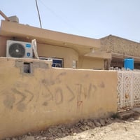 ١٨٠م • غرفتين • قريب شارع النفط