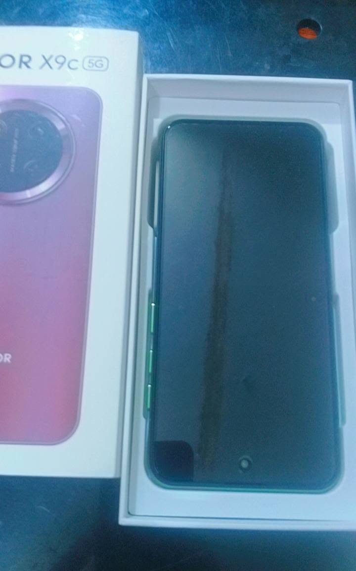 هونر x9c جديد كارتون ممستعمل كل ملحقاته مثل ما اجاني  هديه وممحتاجه ذاكره 256 على وضعيته ابيعه 300 وشراي يجي خاص تأخذ الجهاز تفحص وتقتنع ياله تاخذة  مو بعدين تكلي ما ريده وكذا اني مو بياع شراي


**إذا كنت صاحب هذا الإعلان وتريد حذفه لأي سبب، رجاءا أرسل رسالة إلى الدعم الفني**