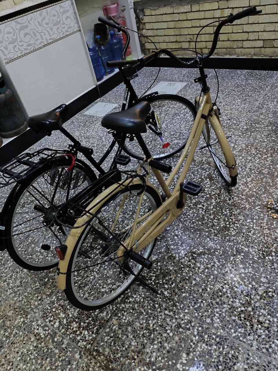 سلام عليكم باسكلات ثنينهن للبيع الصحراوي مديل 24 والسود مديل 19 قيم وأخذ  مكاني  حي العسكري التواصل ***********
