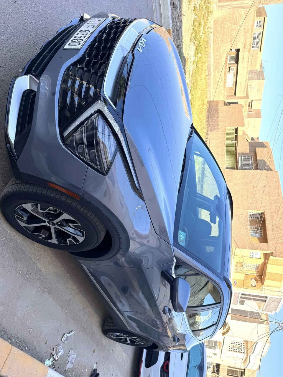 🚗 كيا سبورتيج 2025 للبيع – بحالة ممتازة وبسعر مناسب! 🚗المواصفات العامة:الموديل: 2025المسافة المقطوعة: 2000 كم فقط (شبه زيرو)
الرقم: بغداد (بأسمي، تحويل مباشر)
المواصفات :كشنات جلد فاخرةفتحة سقف بانوراماجنطة كهرباءالسيارة بدون إيرباك 
مبدل فقط بنيدباب عكس السايد (معمر ومصبوغ)
السيارة على الواقع أحلى وأجمل من الصور
ملاحظة للمشتري:السيارة جاهزة وما تحتاج أي مصروف، وصور الحادث متوفرة وموجودة للي يحب يشوفها يراسلني.
للتواصل والاستفسار عبر الواتساب : 
📱 *********** 📱***********
