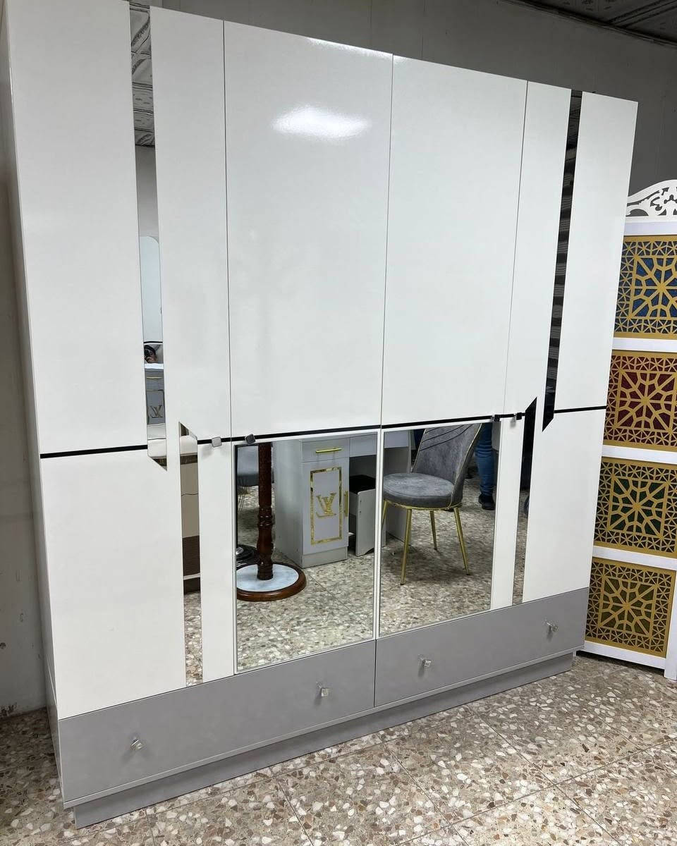#كنتور4 باب تركي 
للحجز والاستفسار ارسل رسالة على بريد الصفحة 
لدينا خدمة توصيل لكافة المحافظات


**إذا كنت صاحب هذا الإعلان وتريد حذفه لأي سبب، رجاءا أرسل رسالة إلى الدعم الفني**