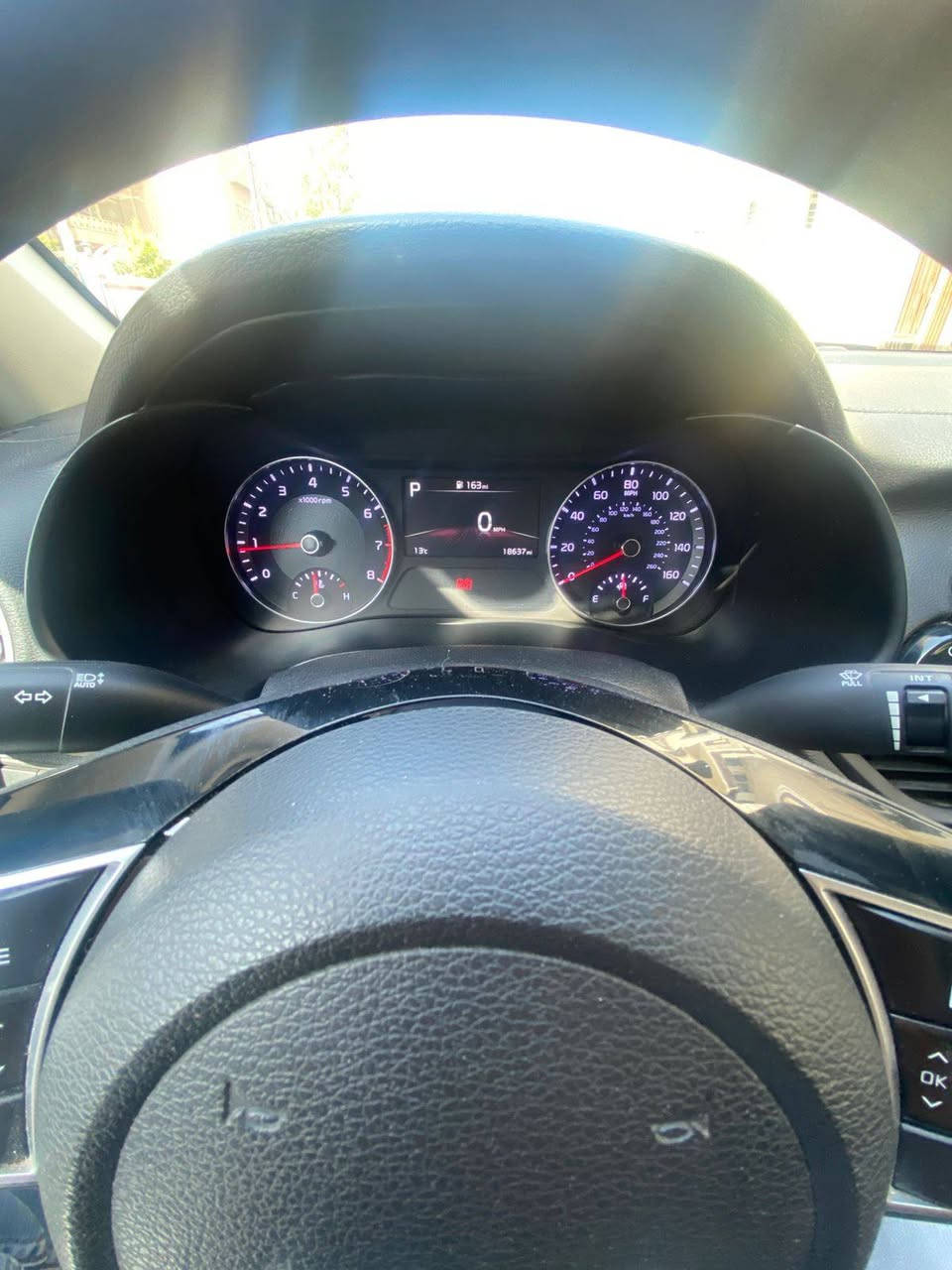 السلام عليكم 
فورتي موديل  2024  
ماشيه ١٨٦٠٠ 
رقم اربيل بأسمي  تحويل ثاني يوم موجود اروح احولك 
وارد امريكي ضربتها شبر بجاملغ  السايق  بسيط ومعمر  واكو شخط بباب السايق والباب الي وره السايق مثل ما موضح بالصور سيارة نظيفة ما متعوبه اخت الزيرو امانة الله جاهزة وكاملة على كد الدوام يوم اروح بيها ويوم اعوفها طابكة بالبيت من وره الازدحام  الصور كدامكم والسونار اخذته الها  من اشتريتها من صاحبها فلينة جك وسبير  موجودة وفلينه السبير الاصلية  هي جتي فارغة من اشتريتها موجودة هي والكتيب 
١٧٠ وبيها مجال بسيط للشراي متواجد 
واتساب وخط على هذا الرقم 
***********
الله يعمر حلالكم
