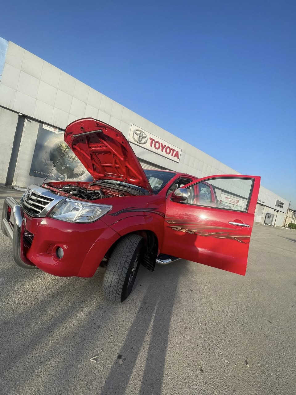 عندي 14 عاليه ابيعيلك. حزام كير عادي
عارضه 175 بيه مجال 

***********
رقم واسط. انكليزي
