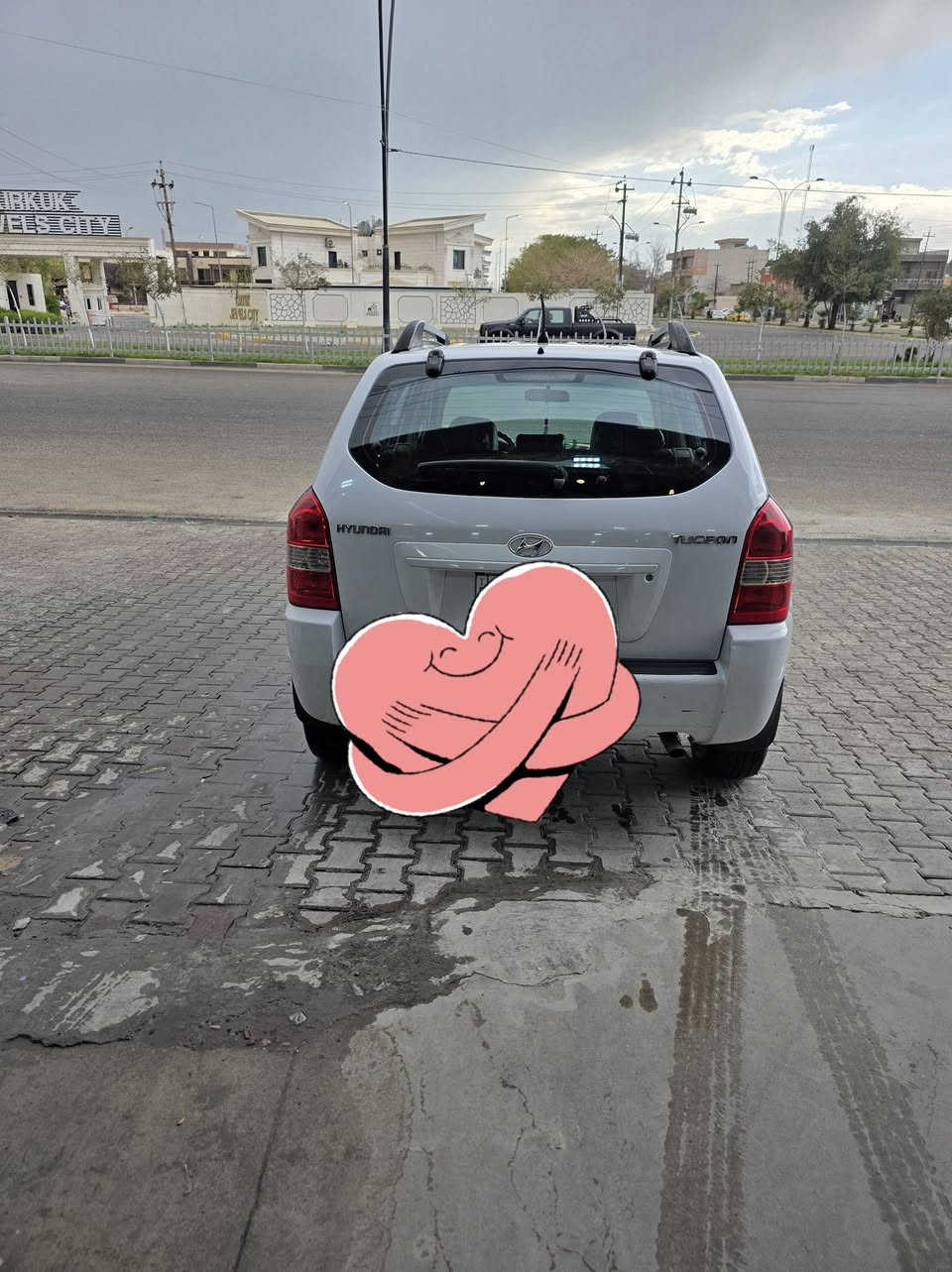 سيارة توكسان هوند ٢٠٠٩ كلين  مابيه لا صبغ ولا معجون  رقم كركوك سنويه جديد وبطاقه بنزين سعى ١٢٥ بيه مجال قليل   ***********
