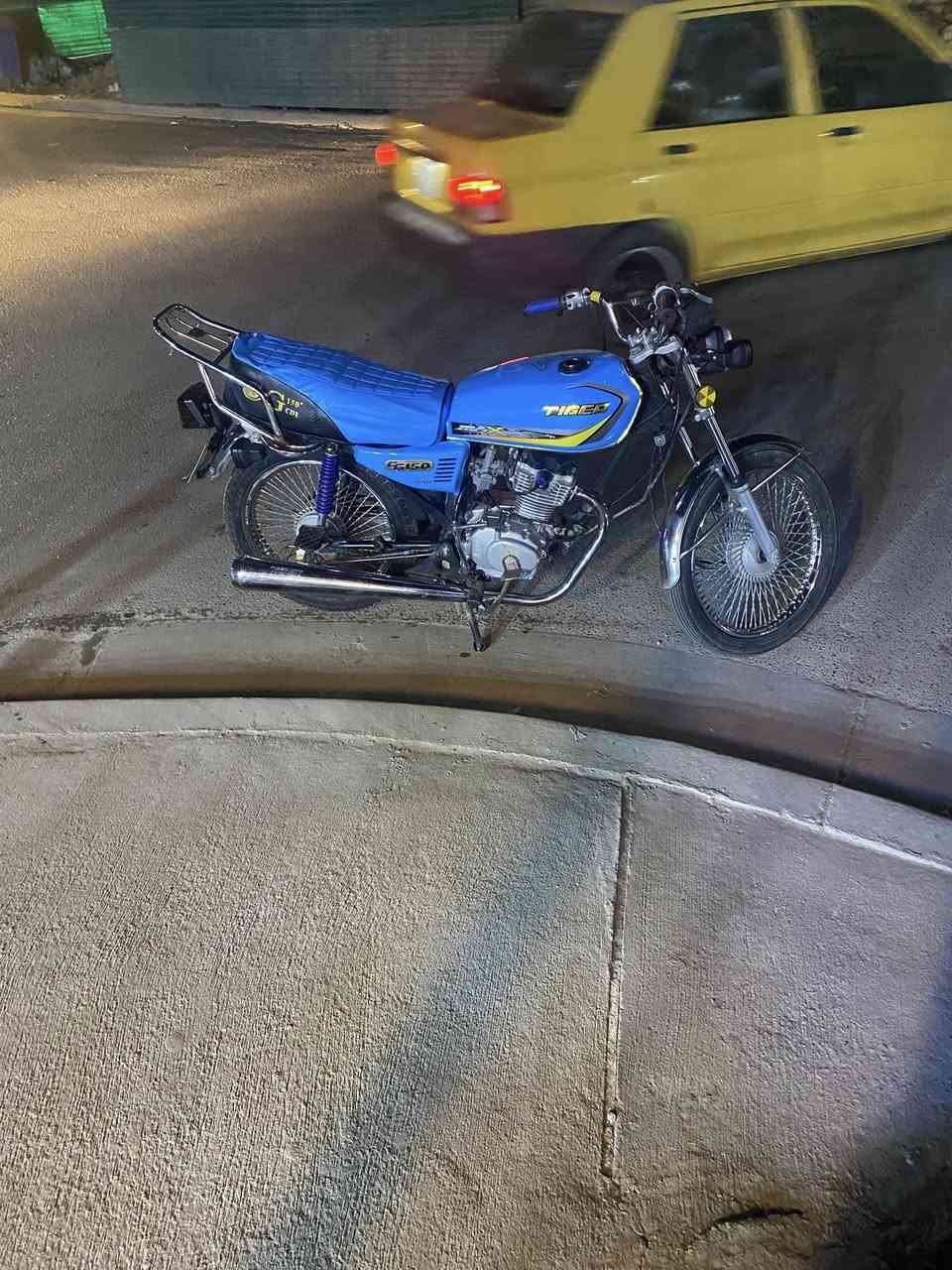 سلام عليكم دراجه نوع تايكر موديل ٢١ اوراق كامله مكينه مكفوله تيرات جداد كهربائيات كلها شغاله السعر ب٥٢٥وبيها مجال بسيط حك الجيه مكاني بغداد الدوره وهذا رقمي ***********
