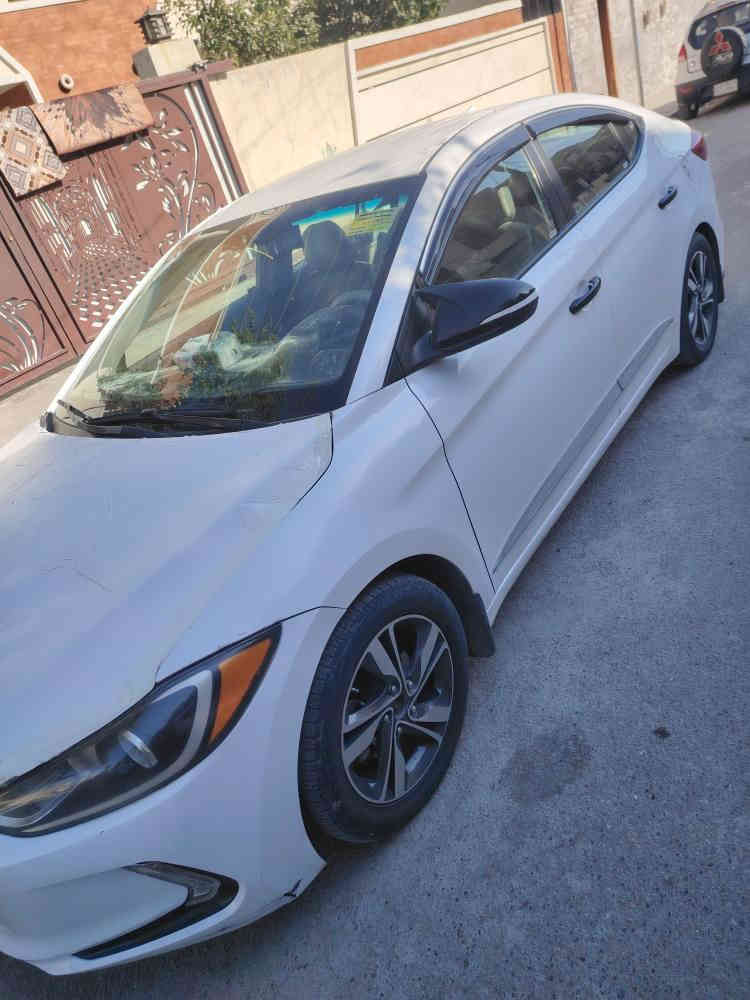 النترا موديل 2017 نظيفه كلش حادثه بنيد بدون دواخل ضربه سطحيه السياره بسمي شراي يراسل واتساب او يتصل *********** بغداد, العراق
