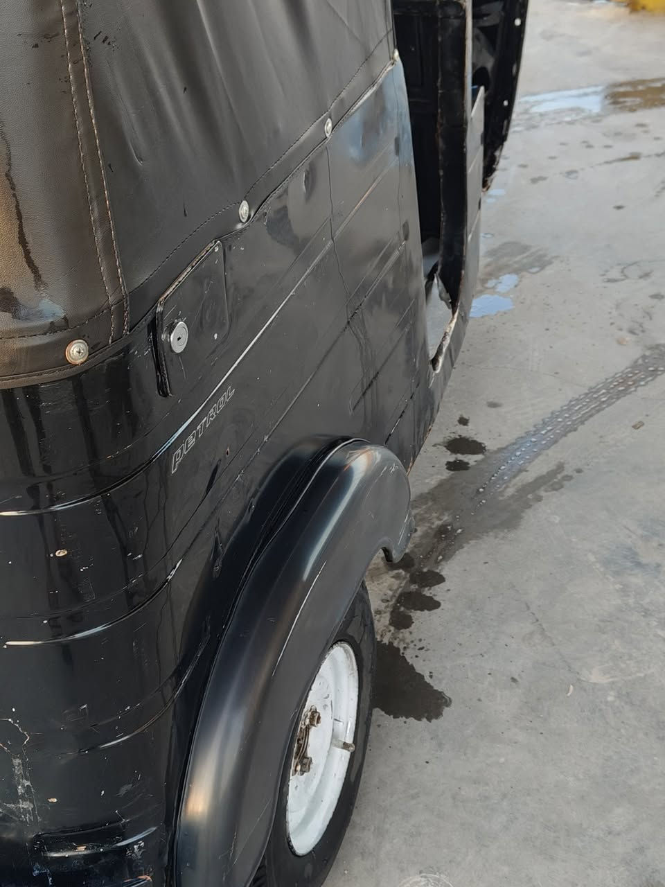 السلام عليكم تكتك 20 تكتك رقم وسنويه  نضيفه لا تنقيص ولاتبخير. تكتك كشره بي بارد بس ودوس معمره فقط لستفسار
***********
