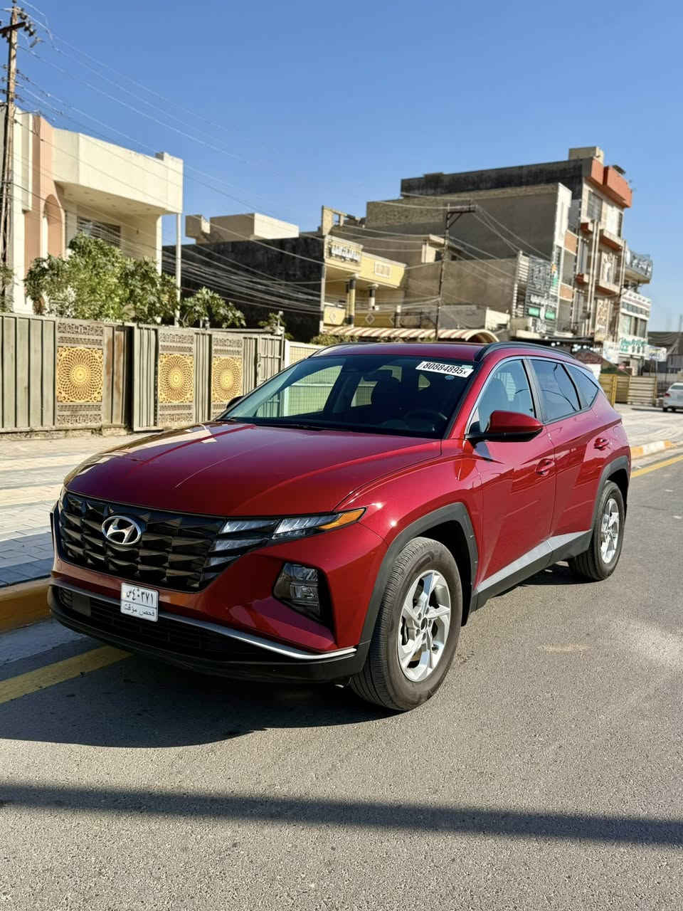 توسان 2024 وارد امريكي
🛑حادثها بدون ايرباك وتبديل 
بجم كبس الصور حادث مرفق بالمنشور 

موصفاتها:
 -دواخل بيجي
-بصمة تشغيل عن بعد
-جنطة كهرباء
-كامرة خلفية
-لايت 4 عدسات زنون  
-فول تحكم ستيرن
-فول رادرات 
-كشنات كهرباء
-تدفئة كشنات
-شحن التلفون لاسلكي
-تبريد قطعتين 
-شاشة تحكم بالتبريد 
محرك 2500cc
-ويل كب 17
وبعد بيها هواي موصفات 

دخول على كمرك الجديد بأسمي بدون لوحات
السيارة جديدة ماشية 14 الف فقط
مكان السيارة بغداد
السعر :198$ ورقة
 الاتصال :☎️ ‭ ‭0770 963 3108‬
  ‭***********‬        ‭
