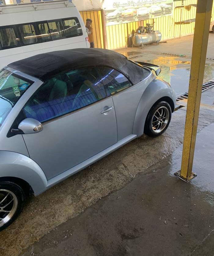 السلام عليكم بيتل 2009بسمي رقم انكليزي محرك خمسه  كير أو محرك حاويه جدد صدر امامي خلفي جديد مكاني الدوره *********** السعر 63
