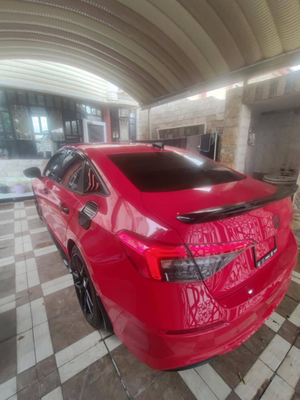 شباب سلام عليكم
سعر مناسب ١٢٨$ بيه مجال بسيط 
الي يحب يضيفني عندي هواي عروض داخل الصفحة 
صور السونار والحادث ورقم شاصي مرفقه مع المنشور
هوندا سفيك 2024 
بانزين محرك ٢٠٠٠
ماشيه ١٩ الف
فحص موقت بدون رقم 
مكانه بغداد بسمايه او العامريه بغداد
للاستفسار الاتصال
***********
