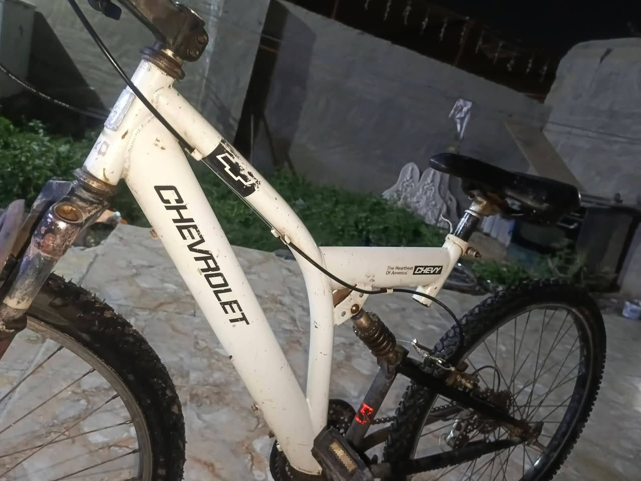 السلام عليكم  عندي بايسكل للبيع البايسكل نضيف امريكي مابي اي نقص فقط ستاند ب3الاف سعره 55قفل قفل
*********** بي واتساب  حجم ،26
***********بي واتساب 
مكاني بغداد الدوره قرب المهديه الثانيه
مع تحياتي لكم
