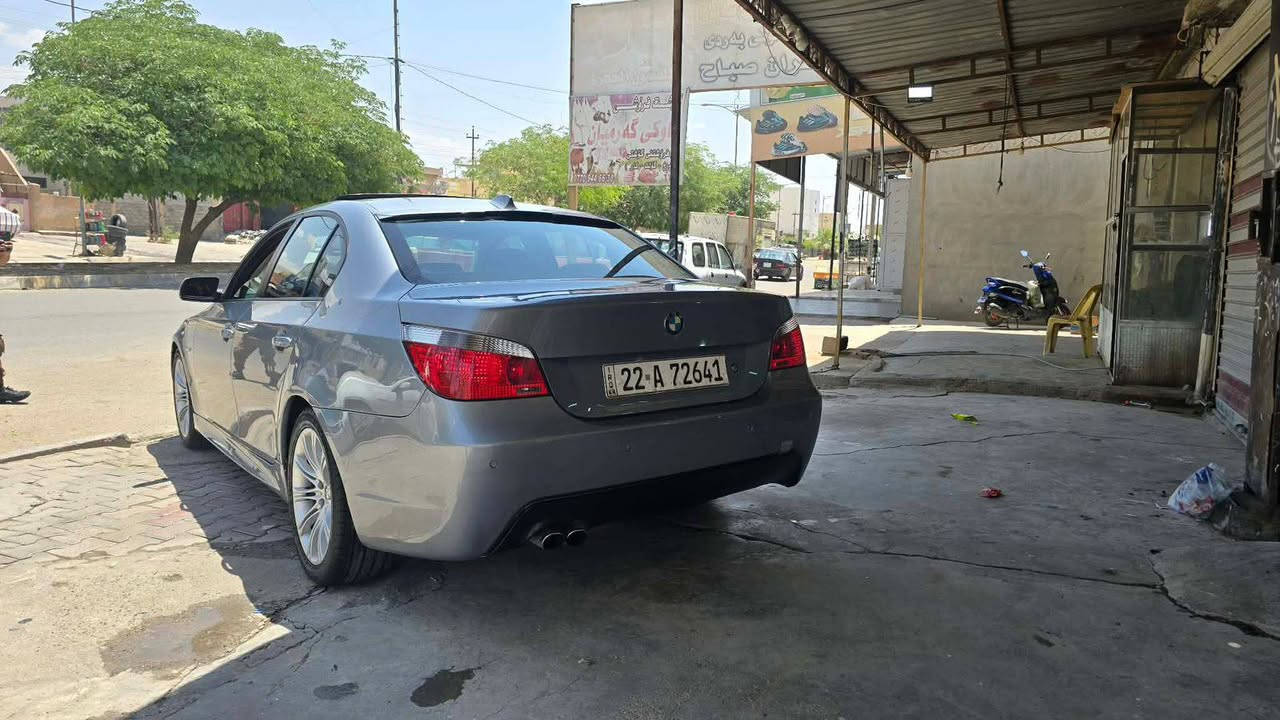 سلام عليكم ورحمة الله وبركاته حبايبي 
عندي E60 موديل 2005 فول سياره 
كشنات جلد كهرباء تبريد كشنات 
سلايت طكتين صاج ملكي 
حجم 28 دبل فاينوس 
عليه كت كامل M 
تبريد قطعتين ثلج 
غرفته لوك صدر امامي وخلفي 
شرط منضومت زينون اصليه 
رقم اربيل جديد هزه جديده 
سنويه جديده تريد وكاله تريد 
تحويل مباشر مكاني بغداد 
للمراوس فقط 
الاستفسار اكثر هاذا رقمي 
***********

