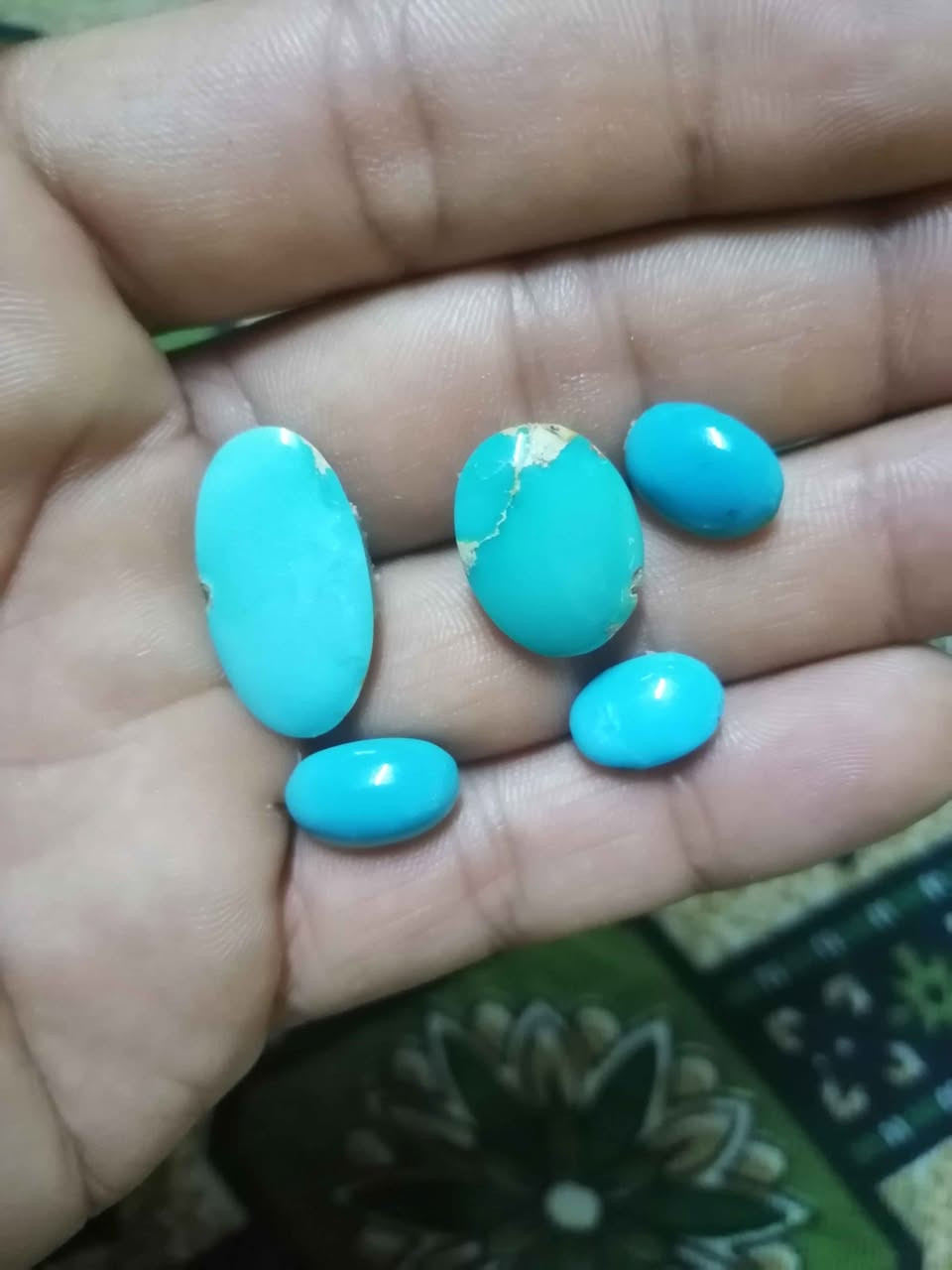 فيروزي نيشابوري احجار لبات صافي متواجر ماسنجر واتساب *********** بغداد, العراق
