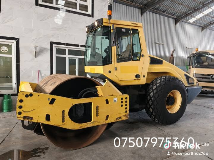BOMAG 213DH
موديل 2013
2الف شخال اروپي
رقم تليفون *********** واتساب
عنوان اربيل شارع 100م قريب فله صقر
