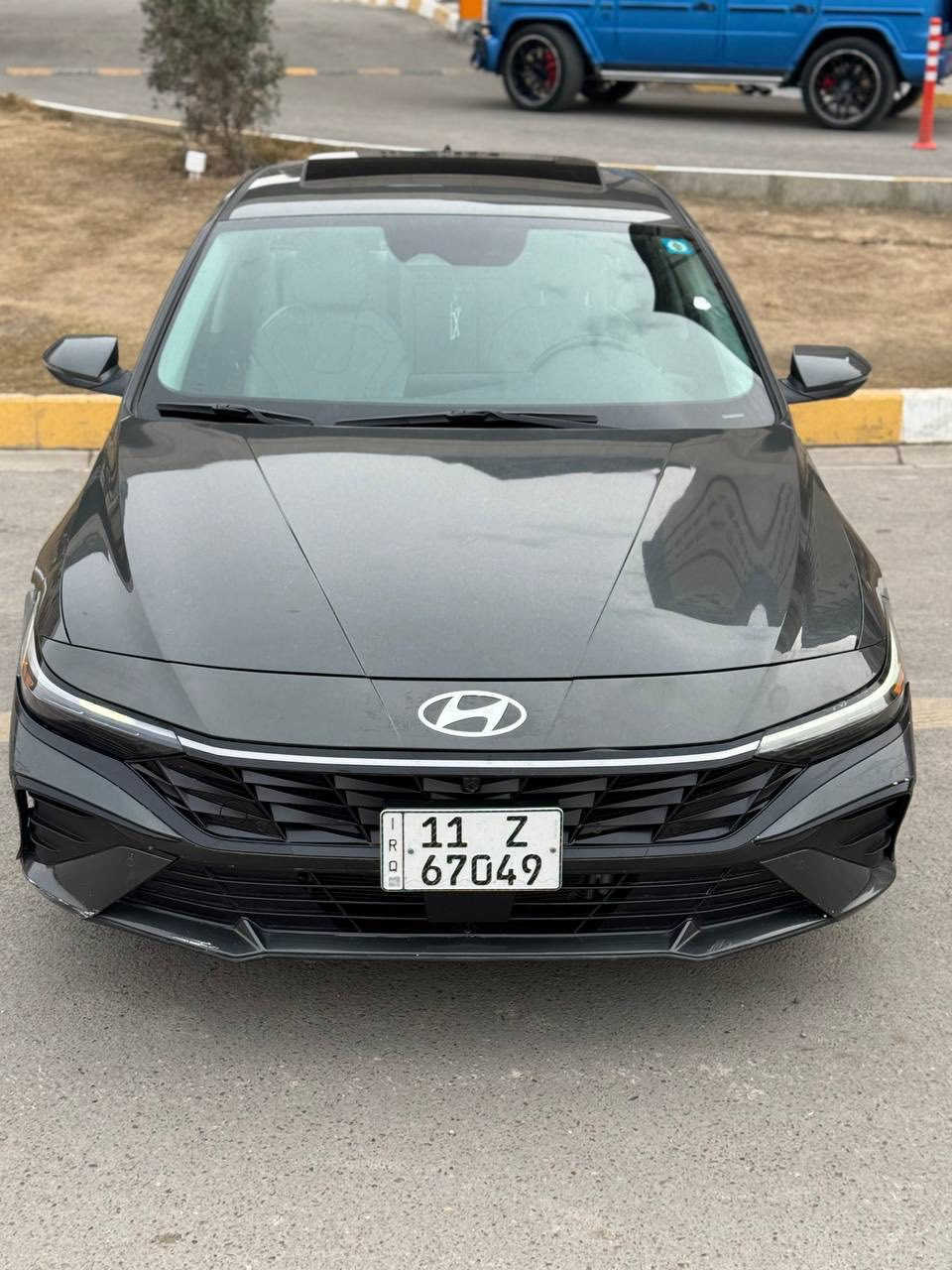 النترا موديل 2024 هايبرد فول مواصفات
✅فتحة
✅بصمة
✅رادرات امامي جانبي خلفي
✅كراسي خزن
✅كراسي كهرباء
✅كراسي تدفئة+تبريد
✅انظمة قيادة متعددة
✅اوتو هولد
✅هاند بريك بصمة
بعد ماعرف شبيها سوالف وملاعيب
السيارة اني كصيتها ع ايدي 
ضربتها بنيد وجاملغ مكفولة من اللغد والشاصي 
سونارها موجود 
رقمها بغداد باسمي
السيارة عارضها ب150 ورقة (دفتر ونص) لو ما متوازي مابيع بهيج سعر والله 
مكاني بغداد حي الحسين 
***********
