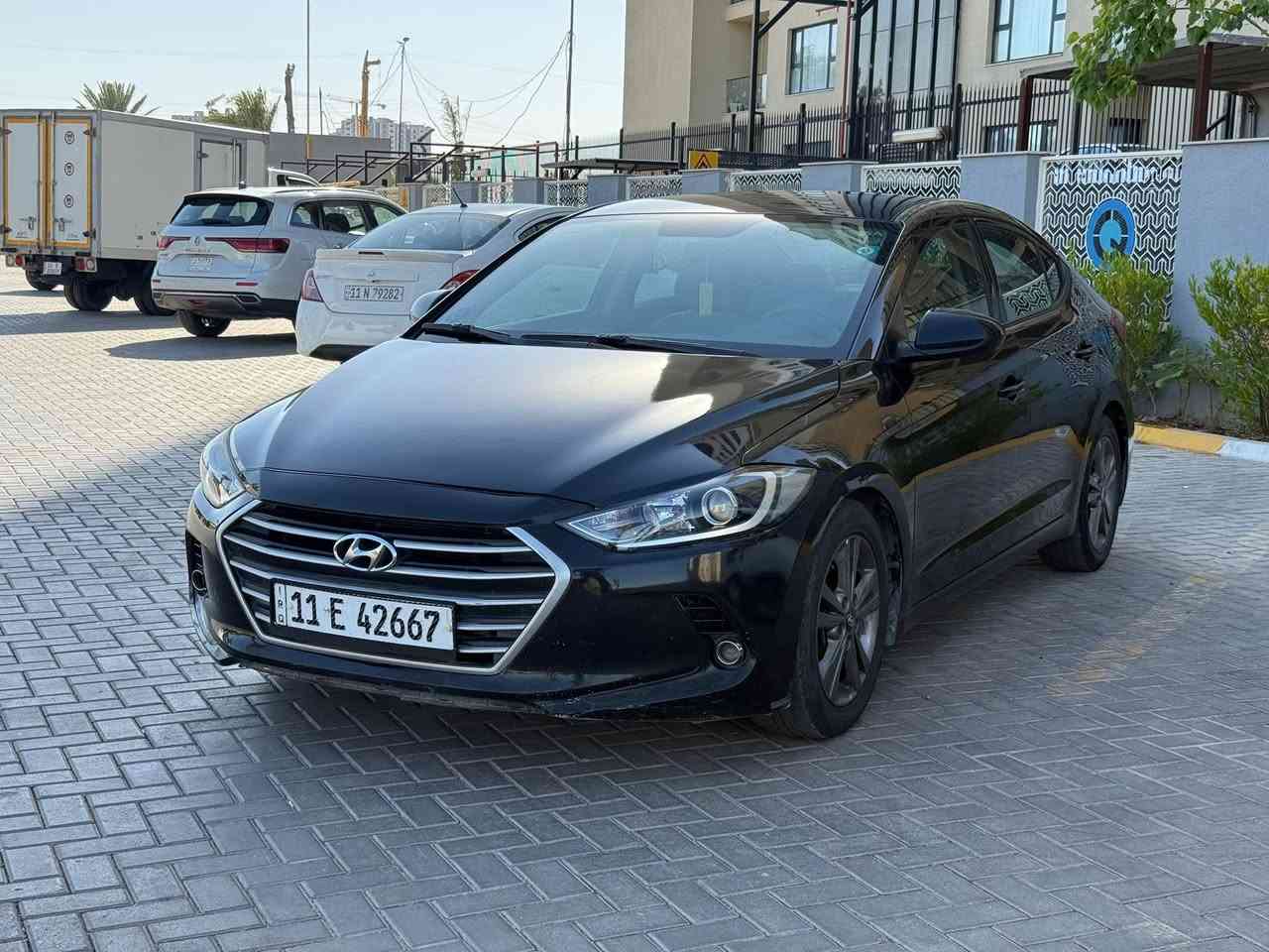 السلام عليكم
النترا 2018
ماشيه 60 الف 
حادثها بنيد فقط ايرباك ستيرن فقط سياره جاهزه بدون نقص 
مواصفات 
شاشه 
كأمره 
رادار 
تحكم ستيرن 
محرك 2000 دوش 
مكانها بغداد حي الجهاد 
السعر 120 
للاستفسار 
***********

