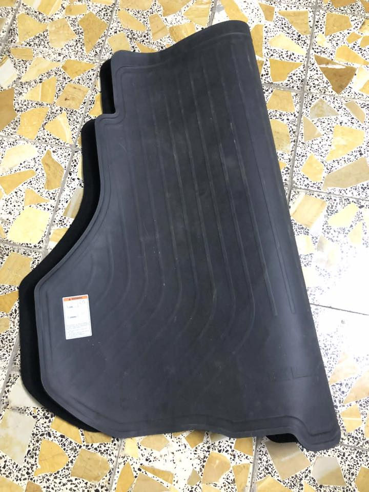 السلام عليكم
فرشه صندوك النترا اصليه مديل ٢٤ 
وترهم ع ٢١ ٢٢ ٢٣ للبيع 

مكاني بغداد
 هـ  ***********
السعر ٤٠ الف
