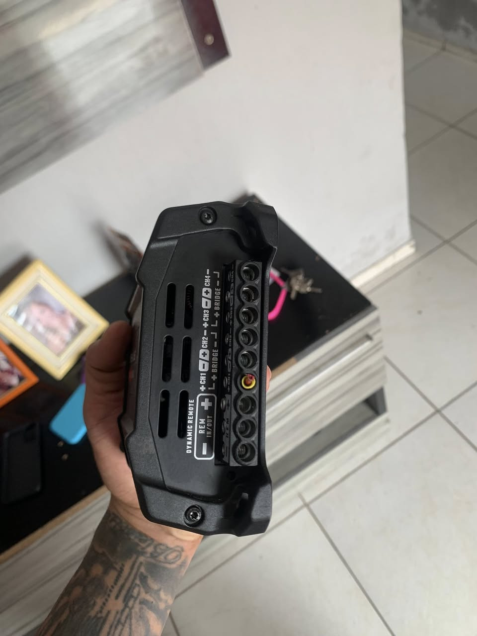 Vendo módulo novo na caixa
Pega pen drive
Bluetooth 
Com processador nele


**إذا كنت صاحب هذا الإعلان وتريد حذفه لأي سبب، رجاءا أرسل رسالة إلى الدعم الفني**