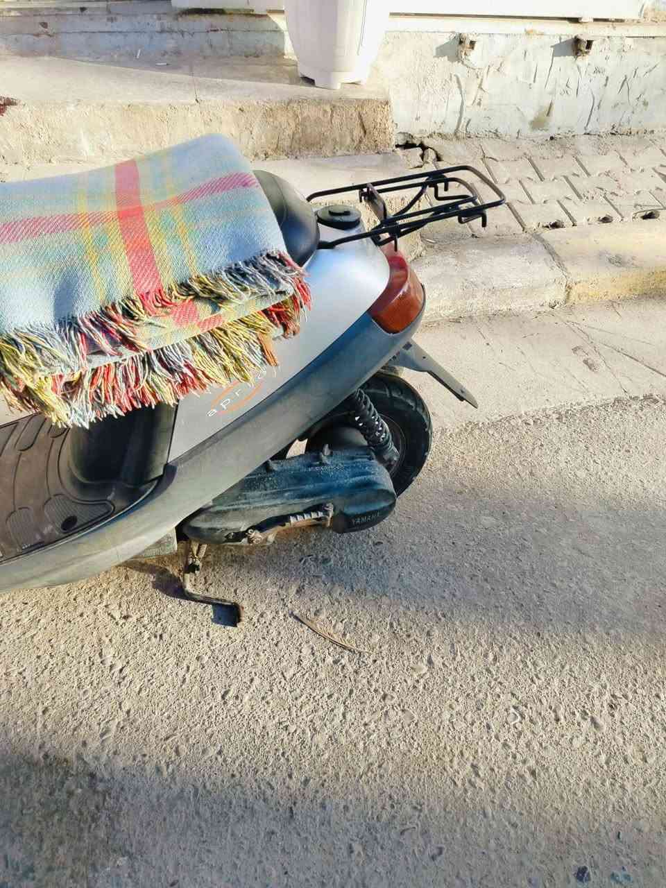 دراجه بطه للبيع نضيفه مامفتوح برغي بيه استفسار خاص ***********
