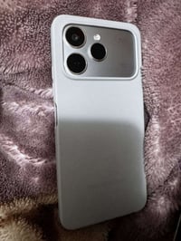 تكنو ٤٠ بلص • بطارية ٥٥٠٠ • ذاكرة ٢٥٦