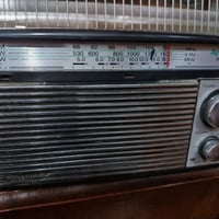 راديو بوسنك • ٣ موجات • واجهة ناقصة