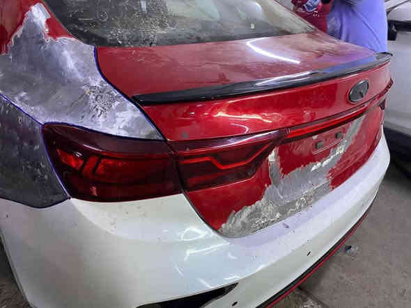 سياره فورتي GTمكينه 1600تيربو فول مواصفات للبيع معوقين شاب بحاله زينه
-بصمه+فتحه
-كشنات كهربائي+تدفئ تبريد 
-كشنات جلد علامه GT
-شفتات +كزوز رياضي 
-شحن لاسكي 
-تبريد قطعتين +منضومه جديده شديته 
-نقطه عمياء+تحكم ستيرن 
-توقف ذاتي +حساسات جانبيه و خلفيه 
-عدسات فراشه لايت ابيض بلادي 
-ويل ١٨بلادي تايرات جدد 
-دوشمه ارضيه جديده 
بيهه بعد هوايه موصفات 
حادثه خلفي جاملغ و قبق جنده معمرات نفسهن 
ماشيه ٩٩mi حقيقي 
مكان بغداد حي العامل 
***********
سعر ١٣٩ بيه مجال للشراي
