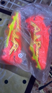 ملابس • توصيل لبابك • سعر شامل