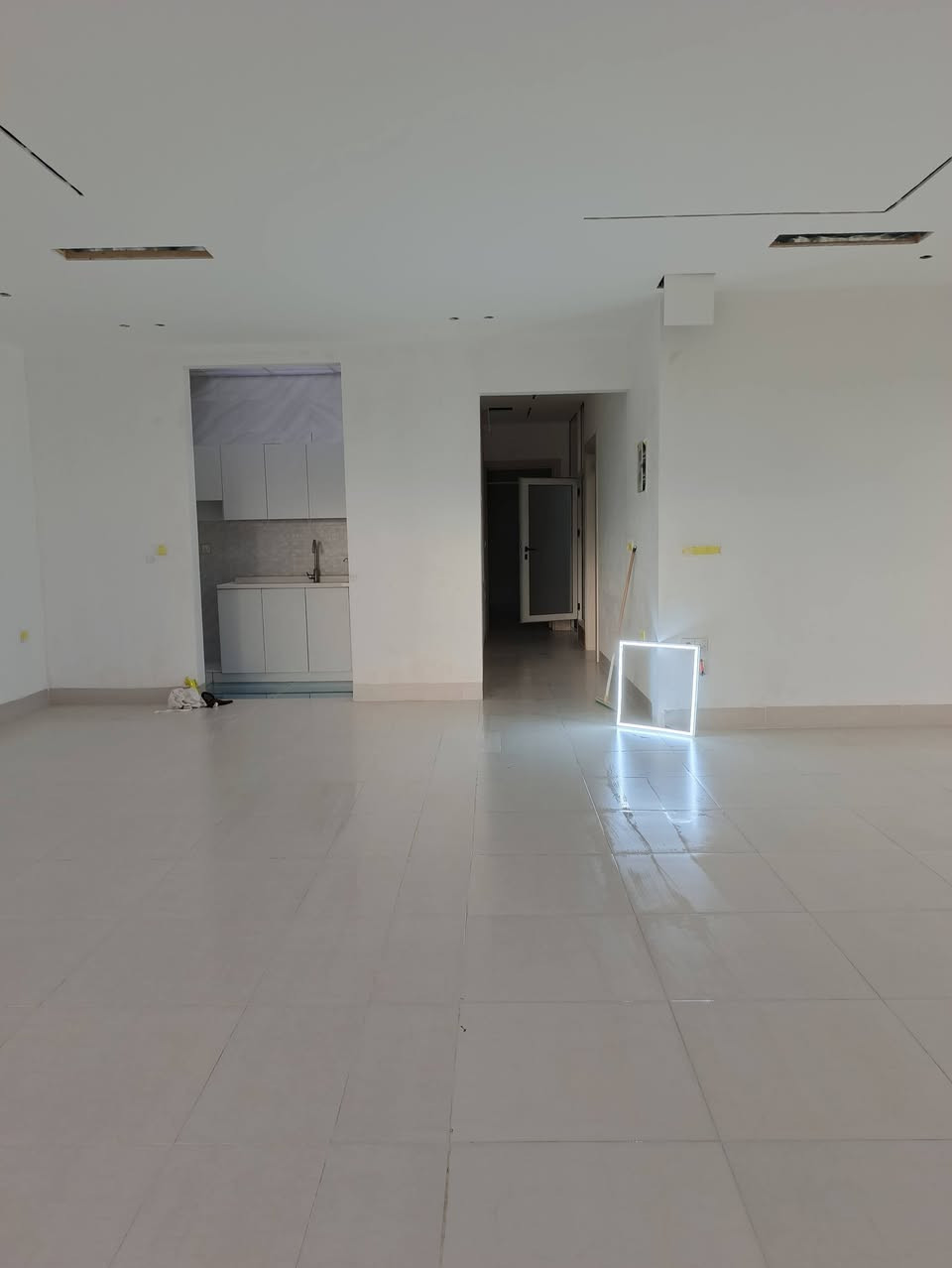 ئامادەین بۆ پاکردنەوەی ( شوقە-🏢 خانوو🏠-ئۆفیس📈🏡-باخ🏞️-شوێنە گشتییەکان)بە باشترین و جوانترین شێوە ♦️ بە کارمەندی لێهاتوو شارەزاو ئەزموون♦️بە کەرەستەی پاکەرەوەی تایبەت!♦️ بە خێراترین ماوەو باشترین دەرئەنجام بۆ زانیاری زیاتر پەیوەندی بکەن بەم ژمارە تەلەفون:{***********}📞
