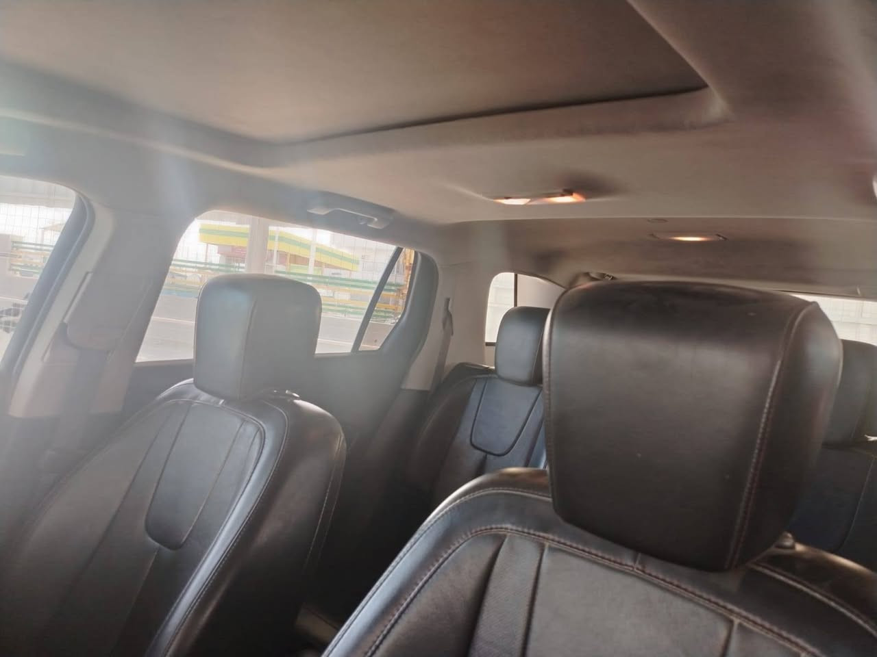 جمسي تيران 
موديل 2017
مواصفات SLT
السعر 140
حجم المحرك 4سلندر 
ماشيه 175
صبغ فقط بنيد بدون دواخل 
ولا ايرباك 
السياره جديده بمعنى الكلمه 
للاستفسار *********** بغداد, العراق
