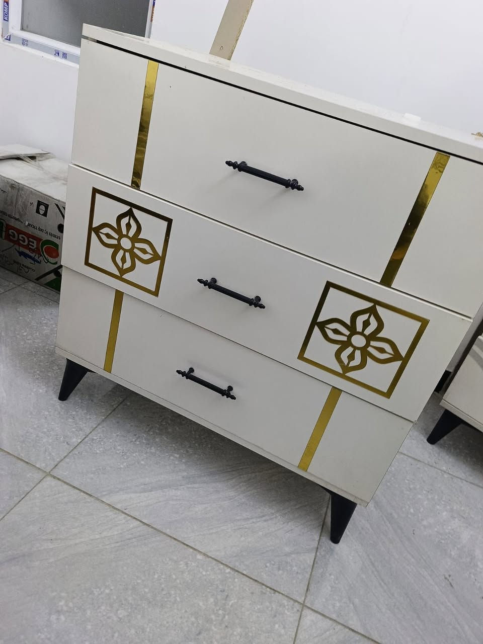 غرفة تركية نظيفة جدا 5قطع ضررها بالكنتور موضح بالصور الباقي جديد سعرها ٣٥٠ وبيها مجال المكان بغداد حي القاهرة


**إذا كنت صاحب هذا الإعلان وتريد حذفه لأي سبب، رجاءا أرسل رسالة إلى الدعم الفني**