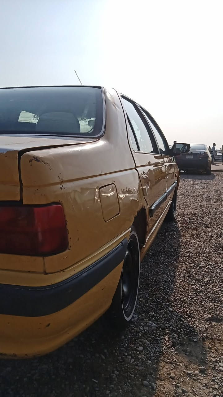 سلام عليكم بيجو بارص مديل 15 سياره جاهزه مكينة كير كهربائيات رقم دولي بسمي سنويه لحد 2030 سعره 35 وبيه مجال رقم التلفون ***********
