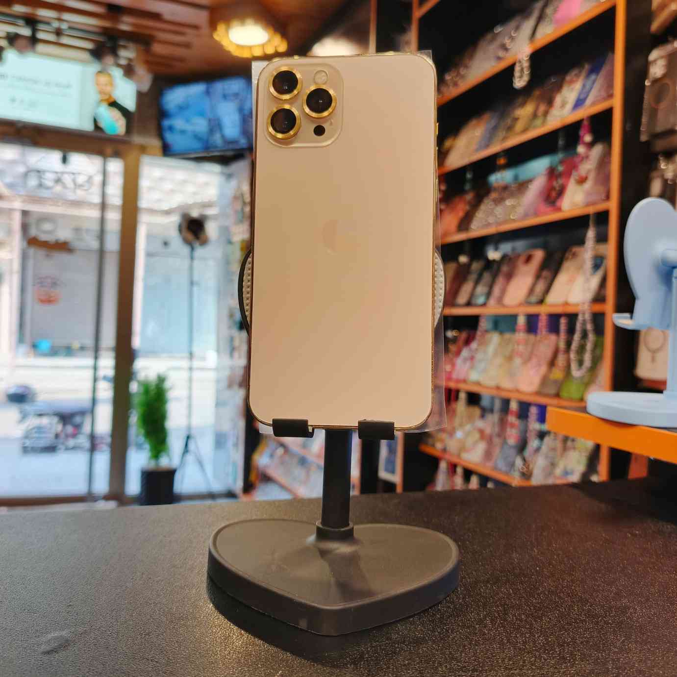 #متاح هاتف مستخدم ❤
# iphone 12 pro max 
الذاكرة 256 GB
البطارية 87%
دبل شريحة ❤
الهاتف مستبدل بطارية فقط  ❤
كلشي شغال 100%
#السعر  465 الف فقط 

#العنوان _الانبار _قضاء هيت _ شارع حامي حميد _مجاور مجمع الملكة أو مقابل مكتبة الأقلام _ مركز الباشا 💥
#لتواصل معنا : 
واتساب / ***********
الانستا / albasha-mople
