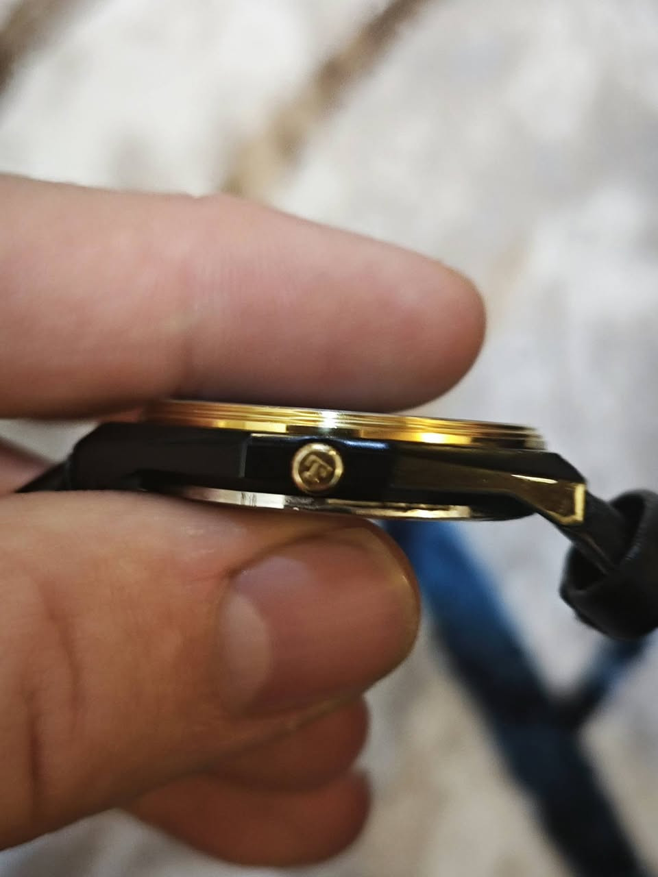 السلام عليكم
ساعة تيسوت 
إصدار خاص 
نافذة تاريخ شغاله 
زمبلك مختوم تيسوت 
سير جلد مبطن 
نظافة تامه 
البوك مال مورفيا
الساعة بطارية 
PRXدزاين التيسوت 
السعر 85 الف وبيها مجال للشراي 
يوجد توصيل لكل المحافظات 
للتواصل واتساب أو الاتصال على الرقم 
***********
