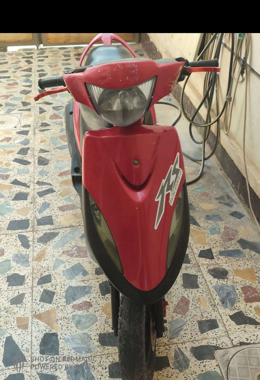 الدراجه بلاديه كلها شلي بيها جنضيف كفراتها بلاديه مختومه ختم الشاصي و الدراجه مفوله هيه عوزها بس تجفيت محرك وباقي التفاصيل خاص المكان فلوجه الستفسار راسل خاص
الرقم *********** واتساب فقط
الدراجه بلاديه كلها شلي بيها جنضيف كفراتها بلاديه مختومه ختم الشاصي و الدراجه مفوله هيه عوزها بس تجفيت محرك وباقي التفاصيل خاص المكان فلوجه الستفسار راسل خاص
