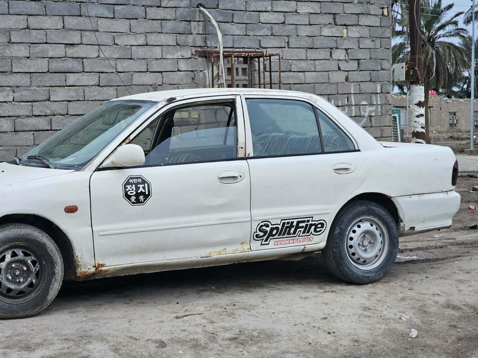 بروتون جاهزه ما نقصه اي شي. للبيع 12 ورقه وبيه مجال مكان سوق الشيوخ ‭0781 015 3784‬
