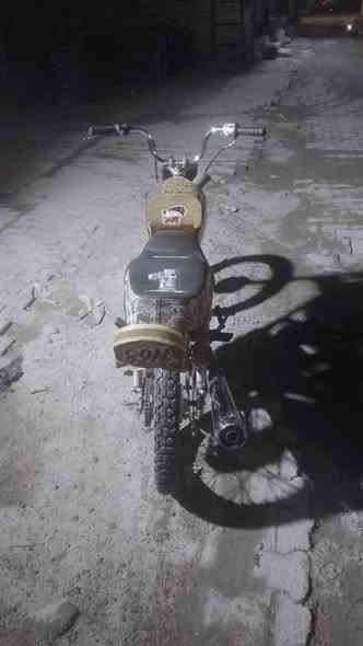 سلام عليكم شباب دراجه يرانيه سيجي نامه دراجه تعمري جديد دراجه ريده بيع او مراوس حسب القناع سعر دراجه ٦٥٠بيه مجال حك جيه راقم بي واتساب *********** واتساب مفتوح
