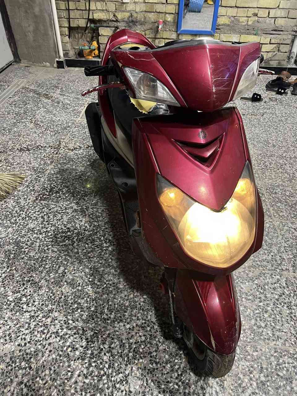 السلام عليكم سكنس فحل دراجه رمبه مفتوحه مره وحده مبدل رنكات بعدها على وضع الرمبه السعر 600 وبيها مجال 
***********
