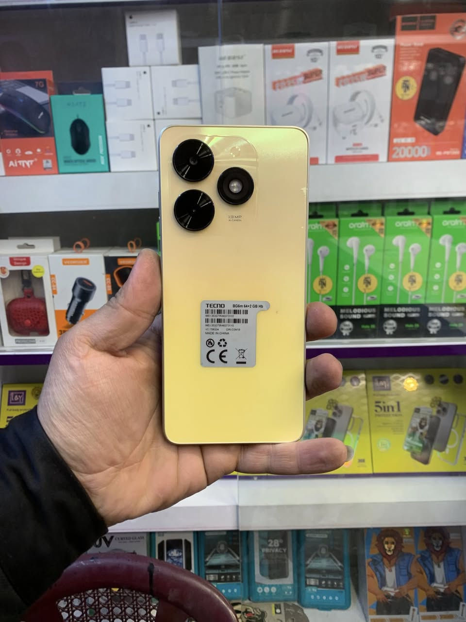 السلام عليكم
تكنو SPARK GO 2024
ذاكره 64
استخدام يومين اخو الجديد 
ضمان 
السعر 70 الف + كفر +لاصق هديه 
ملحقاته كامله 
العنوان النجف حي العسكري كبل مقابيل مجمع جوهرة العرب مركز اندرويد للموبايل 
***********
