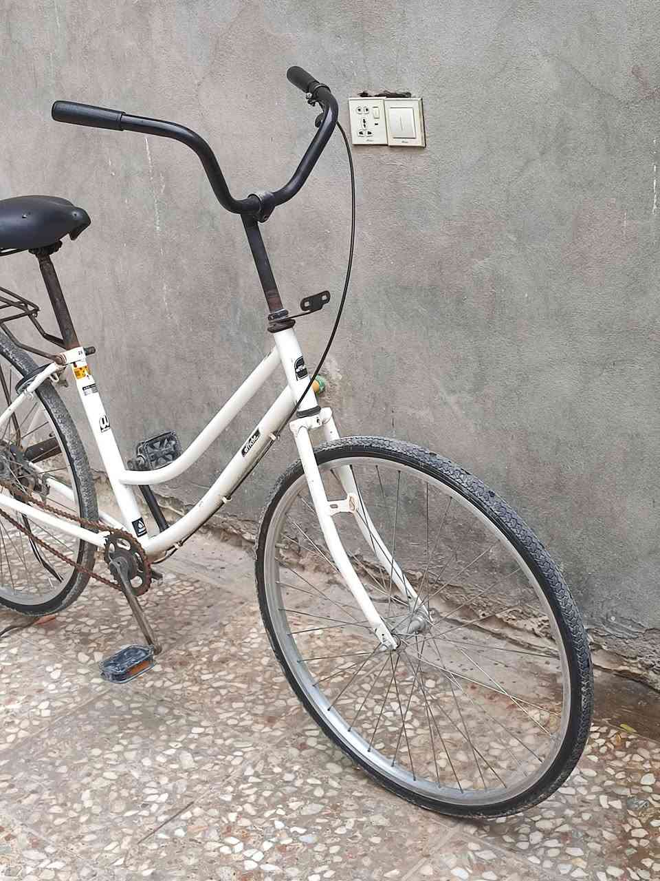 للبيع موديل 21 السعر 100 الف اذا شراي راسلني خاص على هذا الحساب وبيك خير وتدلل


**إذا كنت صاحب هذا الإعلان وتريد حذفه لأي سبب، رجاءا أرسل رسالة إلى الدعم الفني**