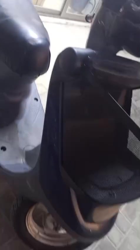 منغولي ام سله للبيع كل يشتغل مابيه نقص مامفتوحه شرط الفحص سلف هندر كهربائي كل يشتغل السعر 550بيه مجال مكان الحر ***********
