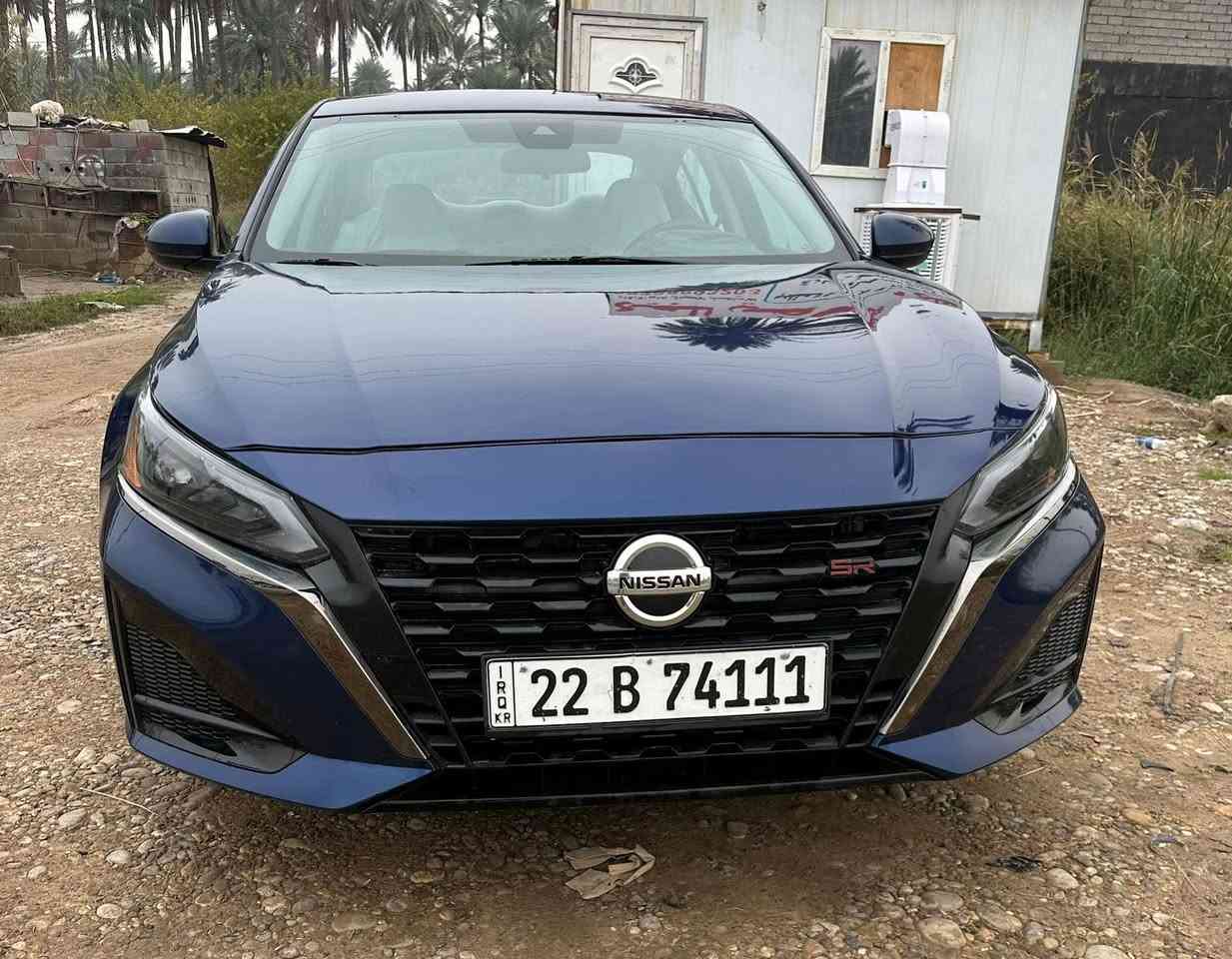 السلام عليكم 
نيسان التيما موديل 2020 فئة S محدث بجم SR2023 رقم اربيل سنوية لل 2027
ماشية km 126  الف كيلو قابل للزيادة
حادثهة من امريكا جامرلغ السايق وبنيد
وبيهة بالعراق جامرلغ السكن شرط بدون دواخل (يعني بيهة 3 قطع تبديل وصبغ وبيهة صبغ بالدوسة جهة السايق)
السيارة بيهة مكانات بارد متفرقة 
كير +  محرك بشرط (بلكات +نوزلات جدد)
السعر 128 وبيهة مجال 
العنوان ديالى- بعقوبة
***********
