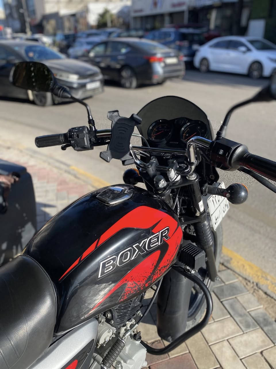 سلام عليكم دراجه بوكسر للبيع موديل 24
مرقمه اربيل شرط تحويل 
جيب فيتر وياك وتعال  افحص 
ع مود من تجي ماتكلي مفتوحه او لا السعر 2500 مليونين ونص وبي مجال هذا رقمي وتدللون ***********
