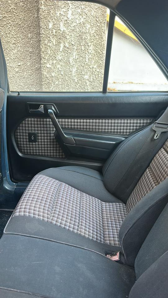 للبيع 190 طيارين
كير ومحرك بلادي عنكبوت 
صدر جديد
قواعد لك بدون خياس 
تبريد شغال 
مصبوغه عام 
بدون حادث 
رقم بغداد 
مشروع وطني 
سعر 55 وبيه ***********
