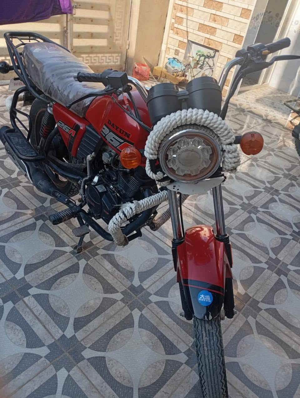 سلام عليكم دايون 23 للبيع دراجه مكفوله كفاله عامه الله شاهد من بيت للشغل بس اوراق سكنر دراجه ماذب عليه ربع دينار السعر 1300 وبيه مجال *********** واتساب موجود 24 ساعه بأي وقت اتصل وبيك خير وتددل
