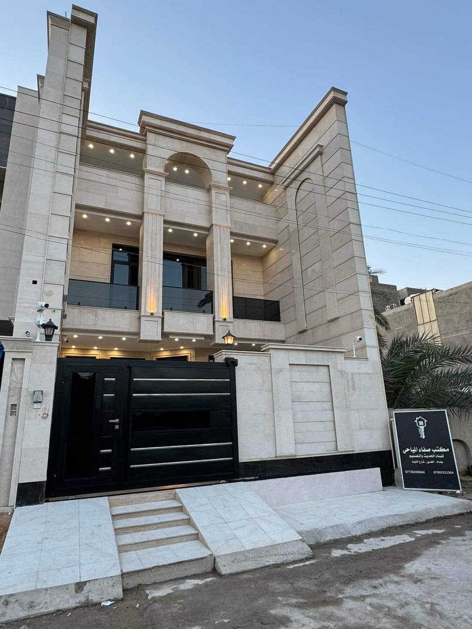 السلام عليكم بعض من اعمالنا لتغليف الواجهات بالمرمر وبأحدث الديكورات كادر متميز مع سرعة الانجاز ***********
