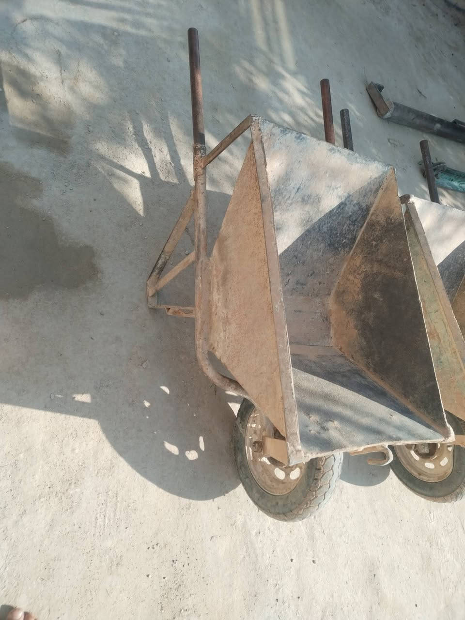 سلام عليكم شباب
ونج للبيع جاهز للعمل  ماطور مضلع الاصلي كير جاهز حسب الاصور من بريك من مايكات من شفت من كل نواحي جاهز 
 وياه 3 عرباين جاهزات  وخفاف  وسيم 35 متر   ومابي قطره لحيم وعواج  الله شاهد  مكاني الديوانيه  ناحية السدير   ***********   @    *********** 

سبب للبيع اتعينت وبعد ما احتاج العماله  وتحياتي للجميع
