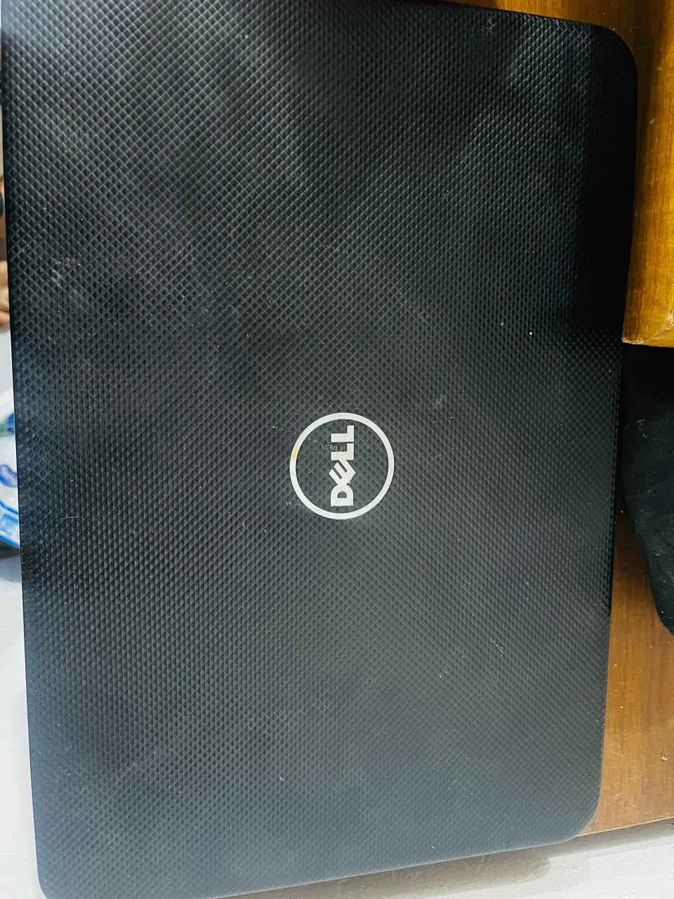 🔥 لابتوب Dell بسعر مناسب وفرصة لا تعوض 🔥
💻 المعالج: Intel
💾 الهارد: 256GB HDD
⚡ الرام: 4GB

✅ مناسب للدراسة
✅ مناسب للتصفح والأفلام
✅ مناسب لبرامج الأوفيس والاستخدام اليومي

🎁 هدية مع الجهاز:
⌨️ كيبورد خارجي عربي / إنكليزي بحالة ممتازة

📌 ملاحظة: يوجد عطل بسيط في كيبورد اللابتوب الأصلي ويصلح بسهولة وبتكلفة بسيطة، لذلك أرفقنا وياه كيبورد خارجي جاهز للاستخدام.

💰 السعر مناسب جداً للجادين.

📩 للحجز أو الاستفسار راسلنا خاص.


**إذا كنت صاحب هذا الإعلان وتريد حذفه لأي سبب، رجاءا أرسل رسالة إلى الدعم الفني**