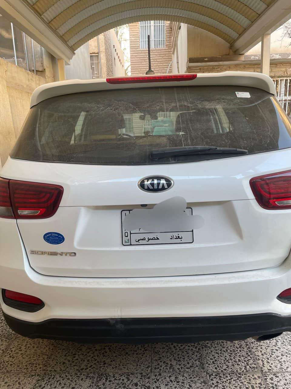 السلام عليكم 
كيا سورنتو 2020
وارد امريكي 
سبعه راكب 
6سلندر
$230 
مكانها الحله 
الضرر كما موضح في السونار باب خلف الصدر فقط مبدل 
سياره ماشيه 56 الف ميل جديده مال بيت 
رقم بغداد وبأسمي 
للاستفسار 
*********** حلة, بابل
