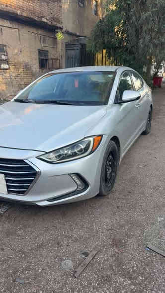 سلام عليكم النترا موديل2018 وارد أمريكي حادثها فقط بنيد ورقم أربيل السنويه ساقطه موصفات نص فول السعر 122ورقه العنوان شارع حيفا رقم الهاتف***********
